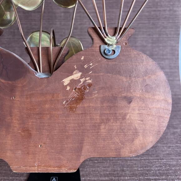 Vintage Metal Leaf Wood Vase Wall Hanging – Gold Eucalyptus Trio – Mid Century - Picture 10 of 14